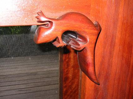 Redgum Gecko Door Relief